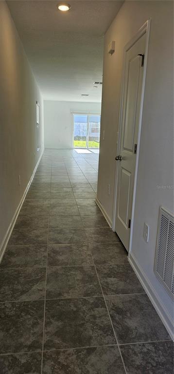 Building Photo - 1437 Cumberland Ave