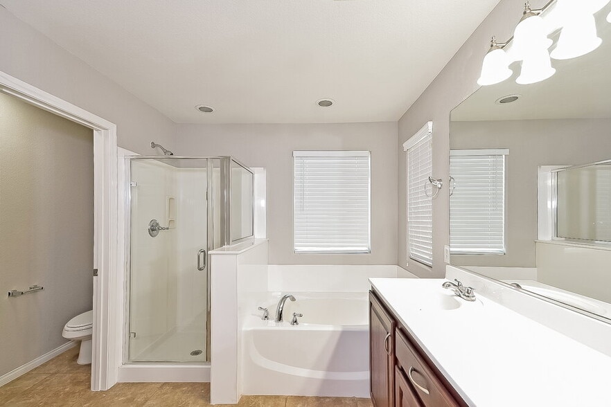 Building Photo - 7620 S Ambersnail St