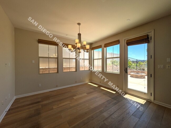 Building Photo - Spectacular Sorrento Valley View Home Avai...