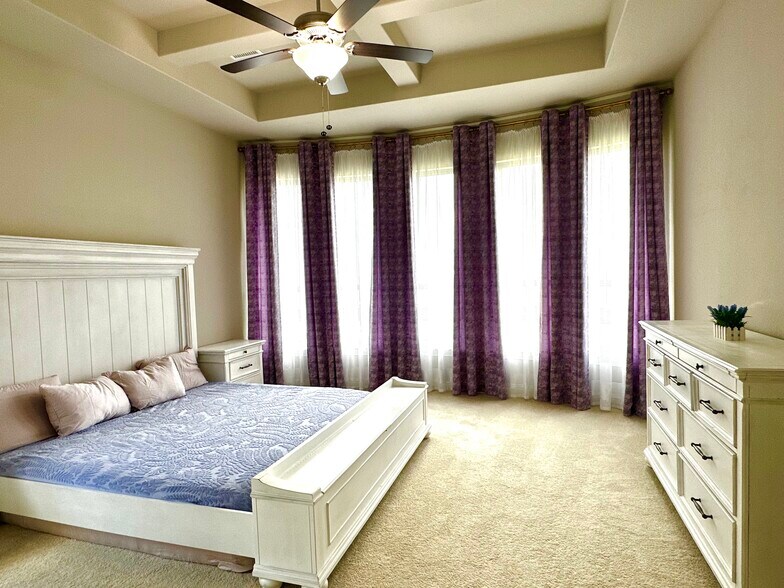 Building Photo - 307 Waters Edge Dr