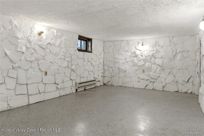 Building Photo - 378 Broadway