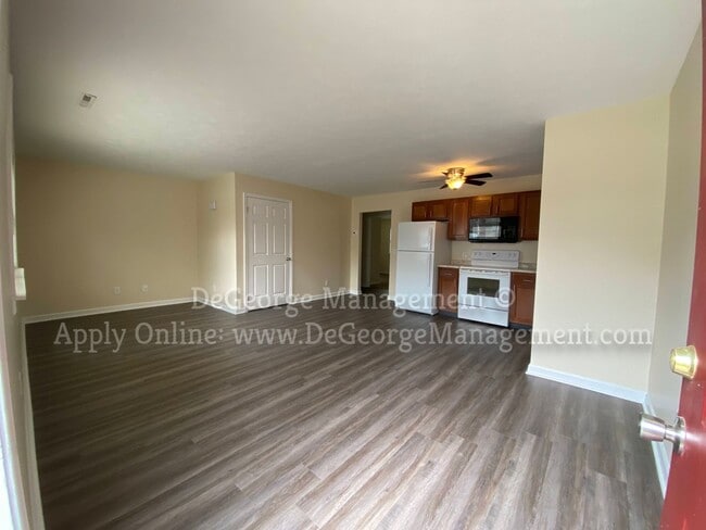 Interior Photo - Burdick Estates