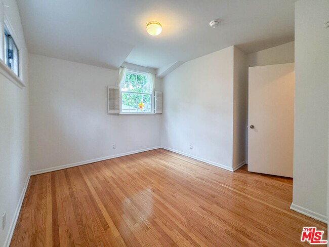Building Photo - 3404 Butler Ave