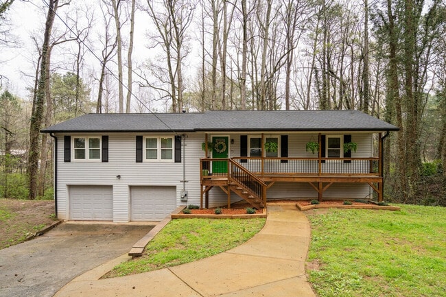 Building Photo - 306 Jason Ct