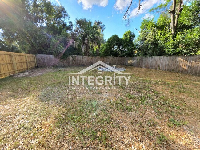 Building Photo - 3612 Phillips St