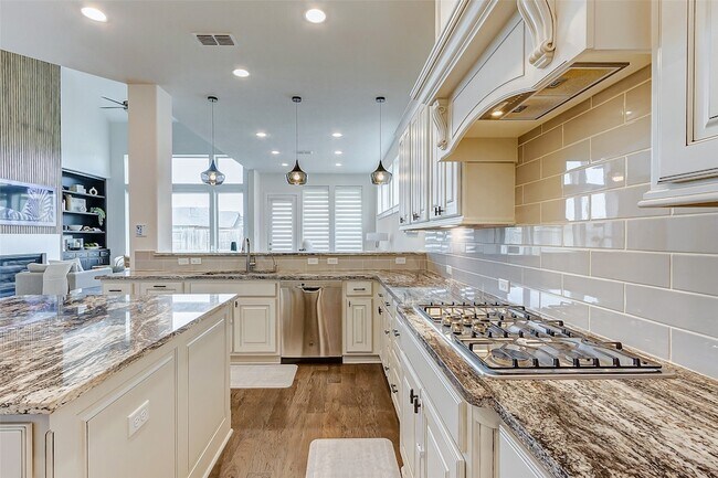 Building Photo - 705 Serenity View Ln