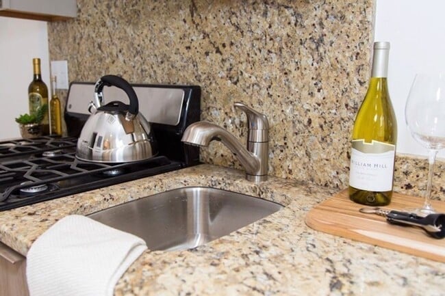 Building Photo - CHELSEA/BOSTON NO BROKER OR RENTAL FEES !!! ULTRA MODERN LIVING AT LUX 16 5TH. FULLY FURNISHED BR...