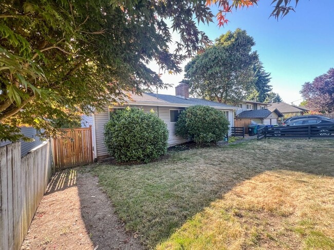 Building Photo - 4Bd/1.5Ba Seattle House