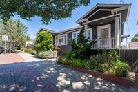 Building Photo - Lighthouse Haven - PGPM - CS - T/L