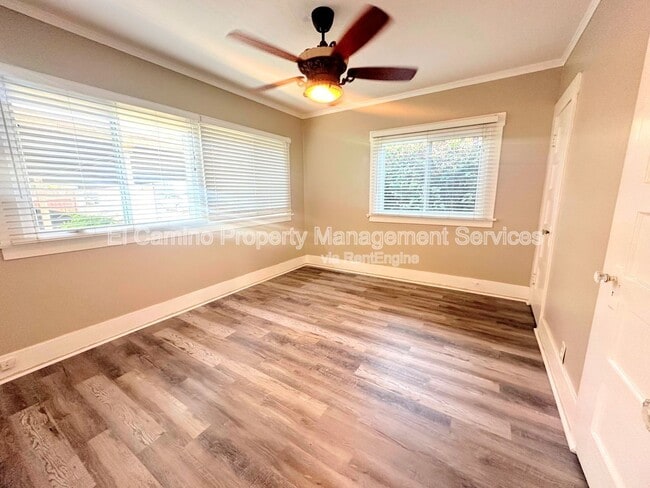 Building Photo - 5758 Pickering Ave