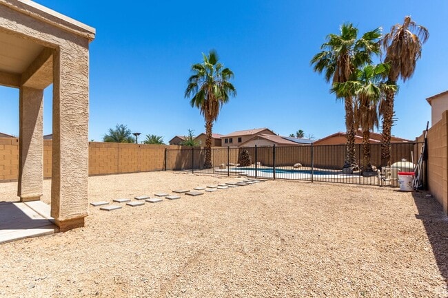 Building Photo - Welcome to Your Dream Home in Laveen Farms!