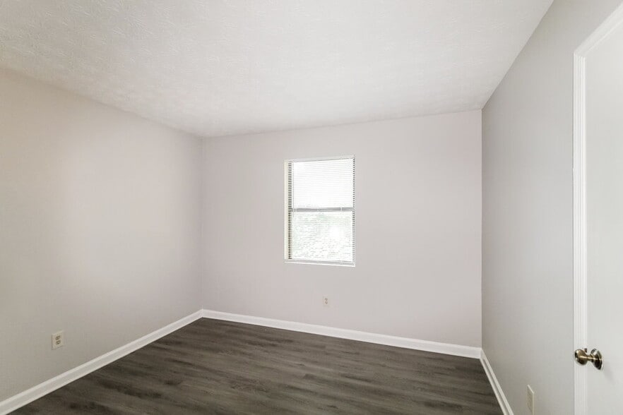 Building Photo - 2995 Arden Way SW