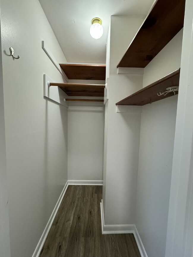 Building Photo - Effortless living at its finest in Conroe....