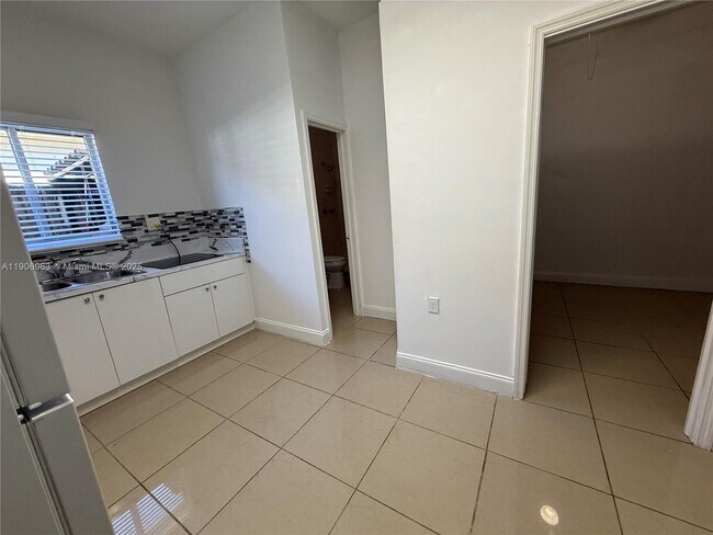 Building Photo - 23160 SW 113 Passage