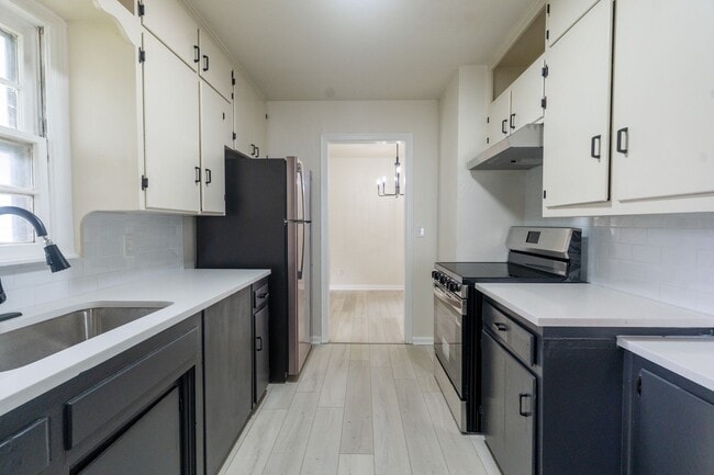 Building Photo - Moore Rent to Own Home!