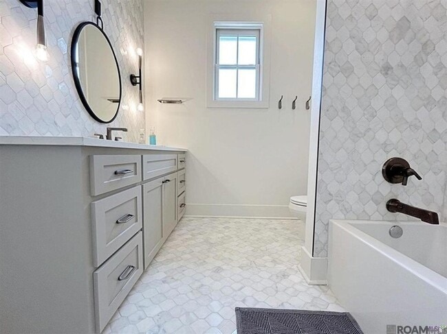 Building Photo - 3118 Pointe-Marie Dr