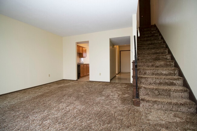 Building Photo - 7271 Ayers Rd