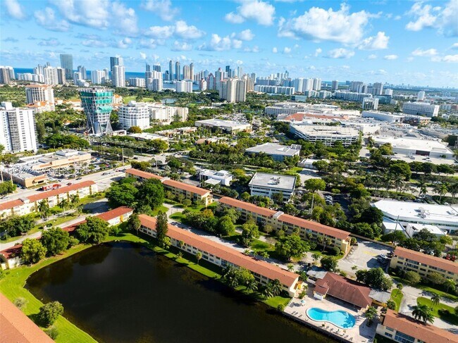 Building Photo - 2820 NE 201st Terrace