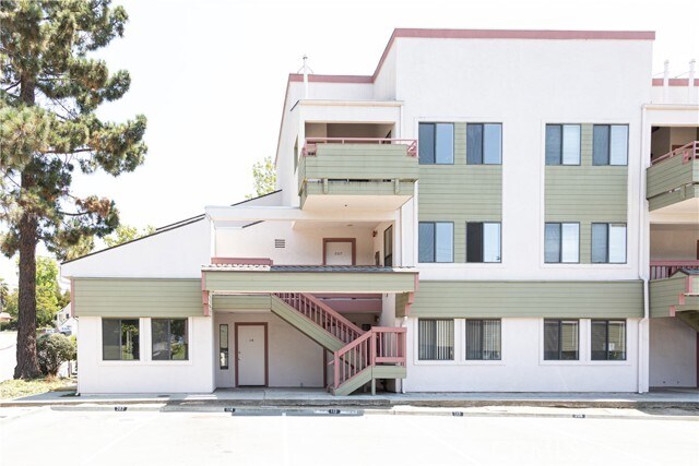 Building Photo - 1239 Foothill Blvd