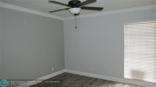 Building Photo - 1392 NW 97th Terrace