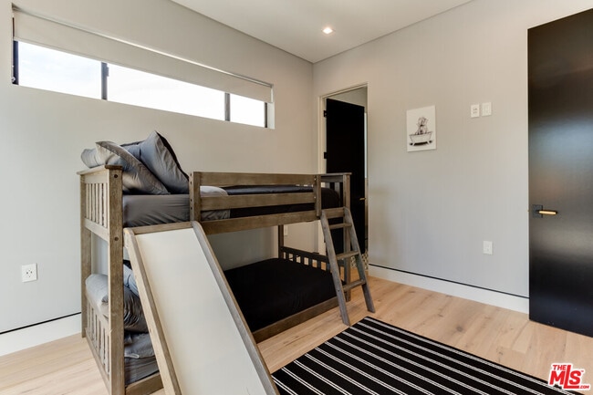 Building Photo - 18015 Martha St