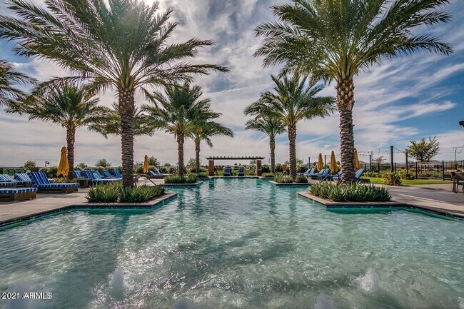 Building Photo - Luxury Lifestyle in Queen Creek AZ