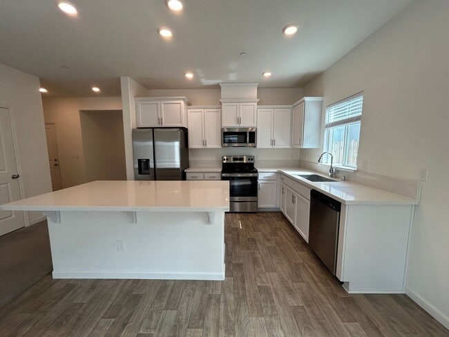 Building Photo - 931 Grimsby Ln