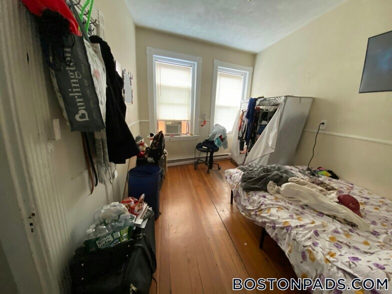 Building Photo - 895 Huntington Ave