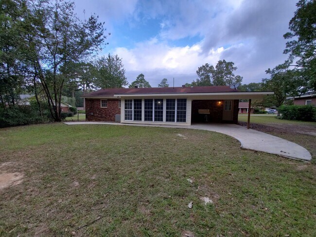 Building Photo - 203 Wilburn Rd
