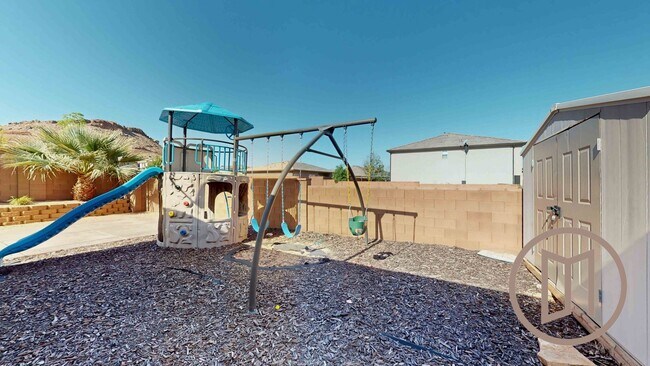 Building Photo - Beautiful home in Little Valley