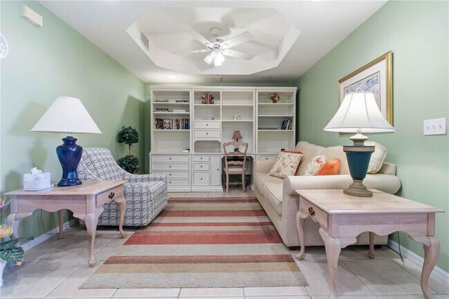 Building Photo - 8921 Lake Dr