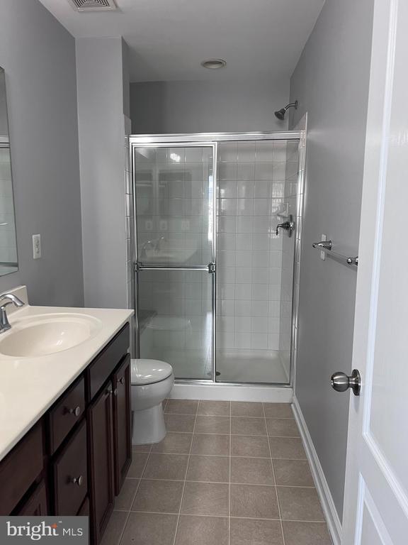 Building Photo - 820 Wingsail Ct