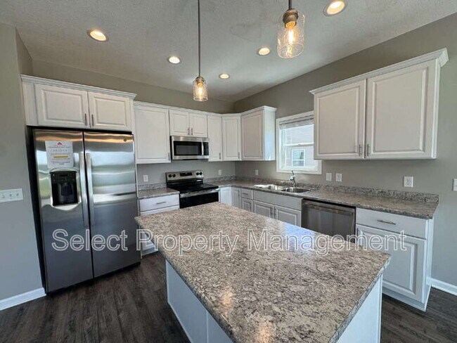 Building Photo - 8793 Elmont Cv