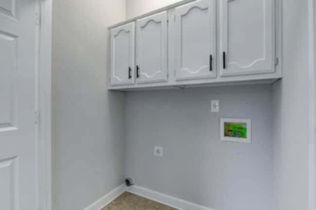 Building Photo - Nice 3 bedroom 2 bath home in the heart of Downtown Memphis - Open To Section 8