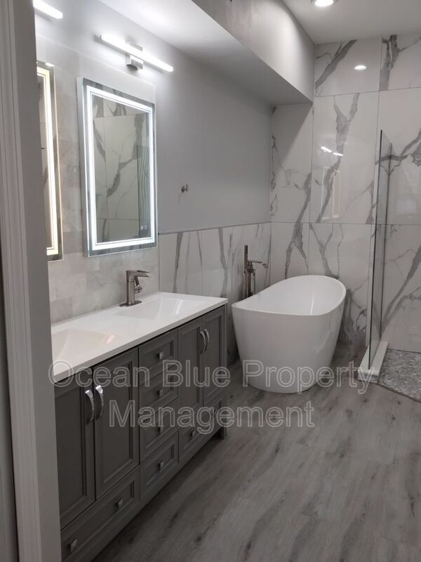 Building Photo - 3433 Chapel Creek Cir