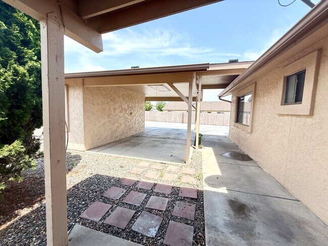 Building Photo - 7860 Spouse Dr