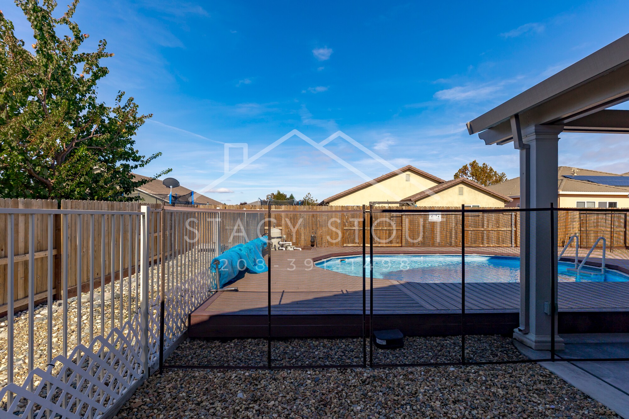 Building Photo - 1385 Deerwood St