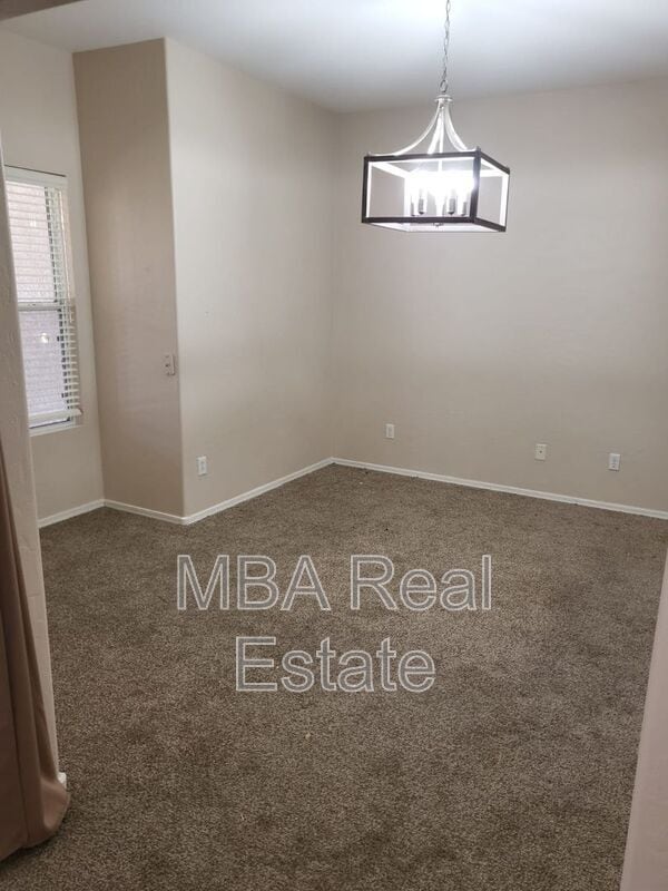 Building Photo - 277 S Wild Horse Way