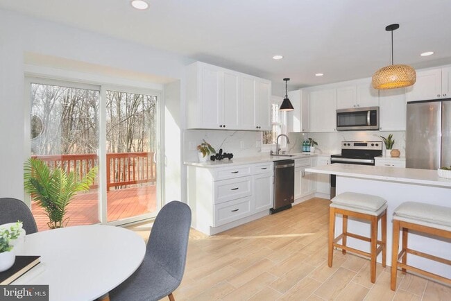 Building Photo - 1515 Templeton Pl