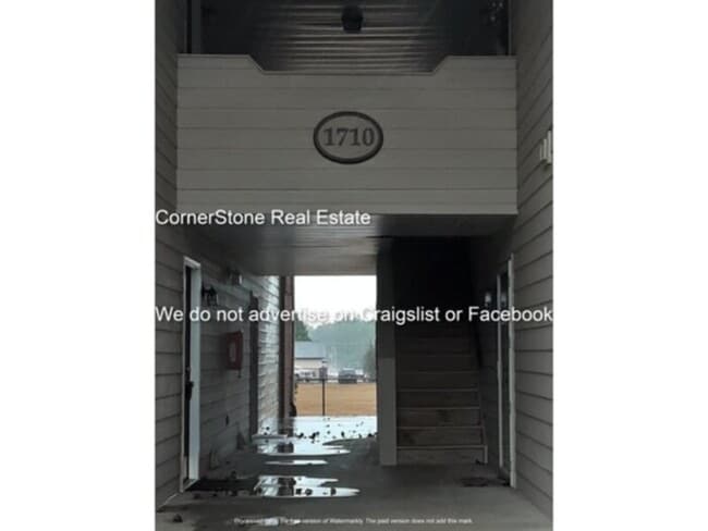 Primary Photo - 1710 Renwick Dr