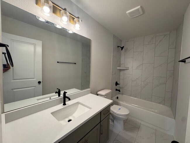 Building Photo - Brand New - 4 bedroom, 2.5 bath, 2 car garage in Bixby Ok