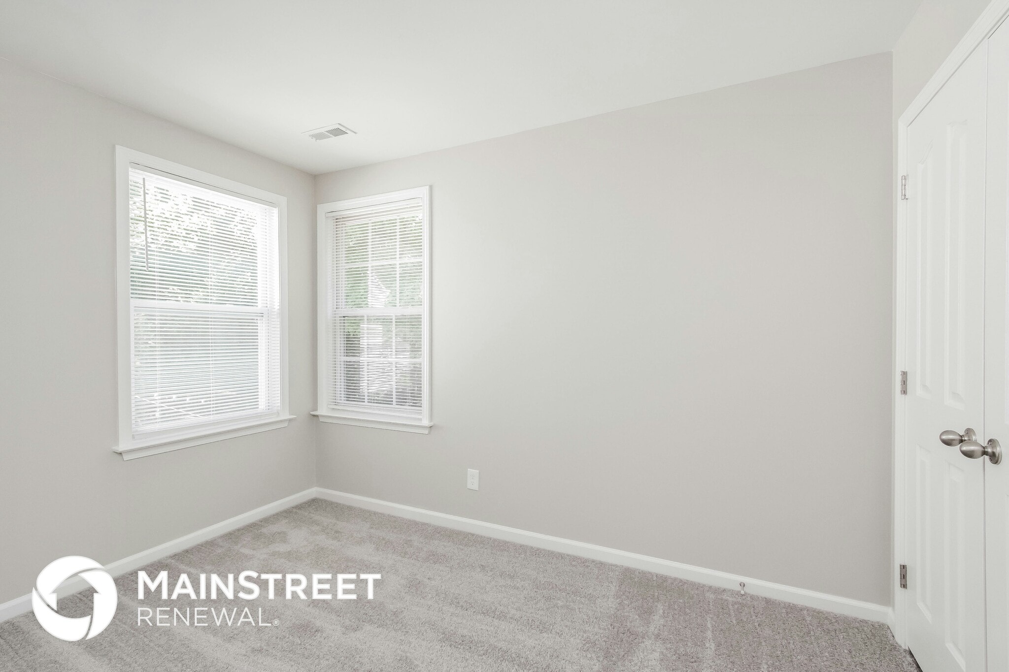 Building Photo - 6320 Spanish Moss Ln