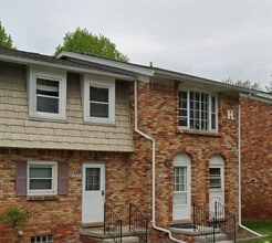 Building Photo - 2571 Kingstowne Dr