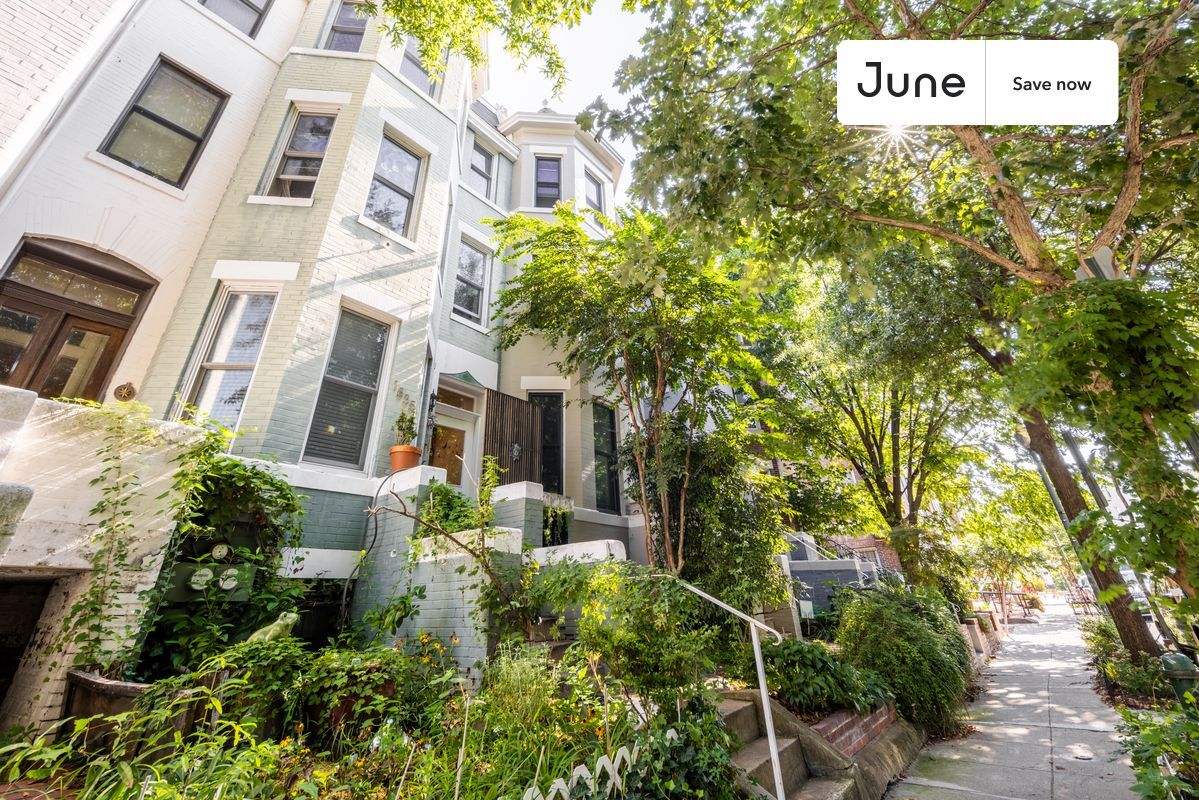 Building Photo - 1835 Mintwood Pl NW