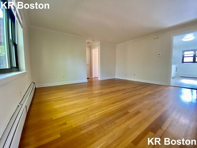 Building Photo - 16 Hurd Rd