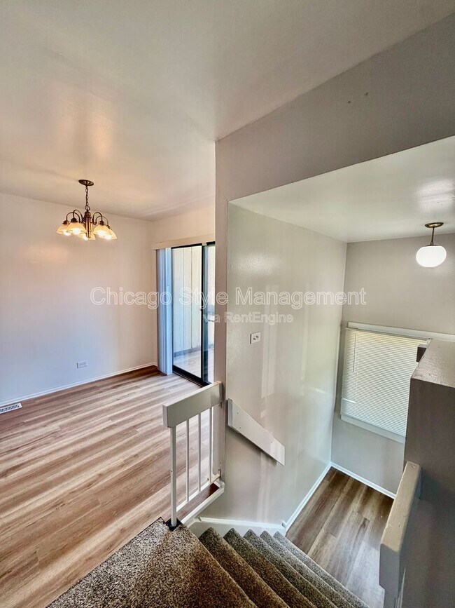 Building Photo - 748 Manteca Ct