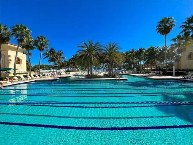 Building Photo - 781 Crandon Blvd