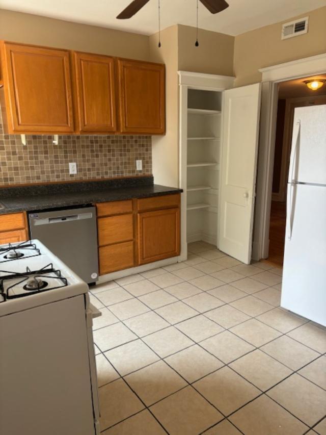 Refrigerator - 5818 S Grand Blvd