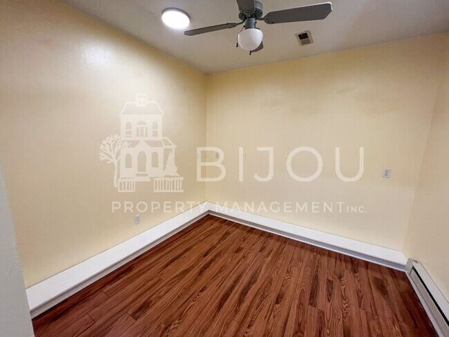 Building Photo - 4635 Woodsorrel Ct