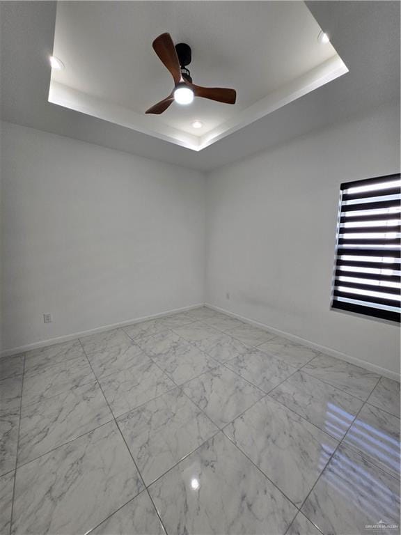 Building Photo - 14 W Woodson Dr